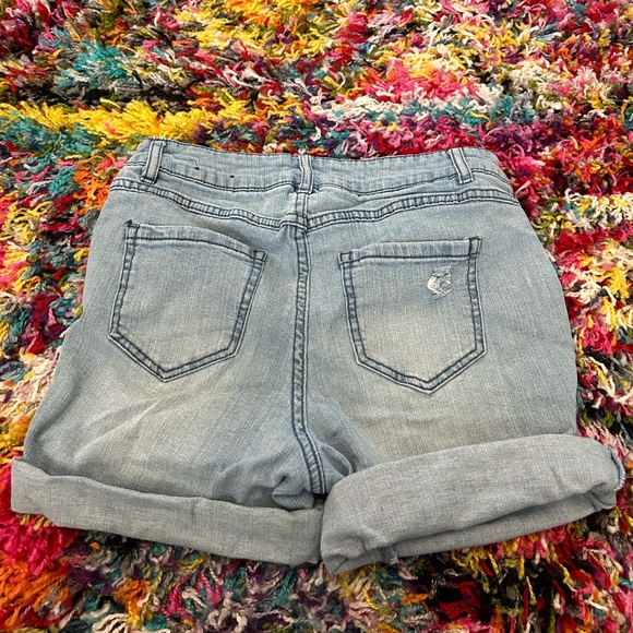 Light Wash Jean Shorts - Picture 3 of 3